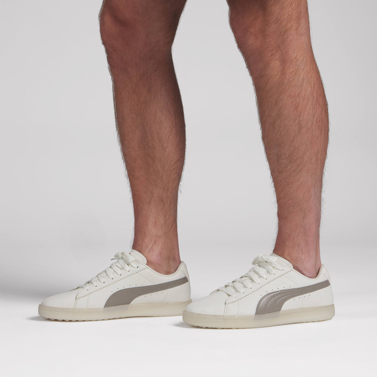 Suede G Spikeless Golf Shoes
