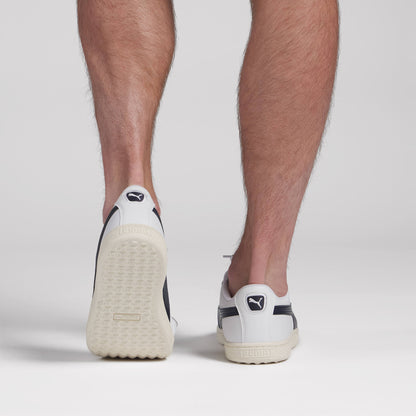 Suede G Spikeless Golf Shoes